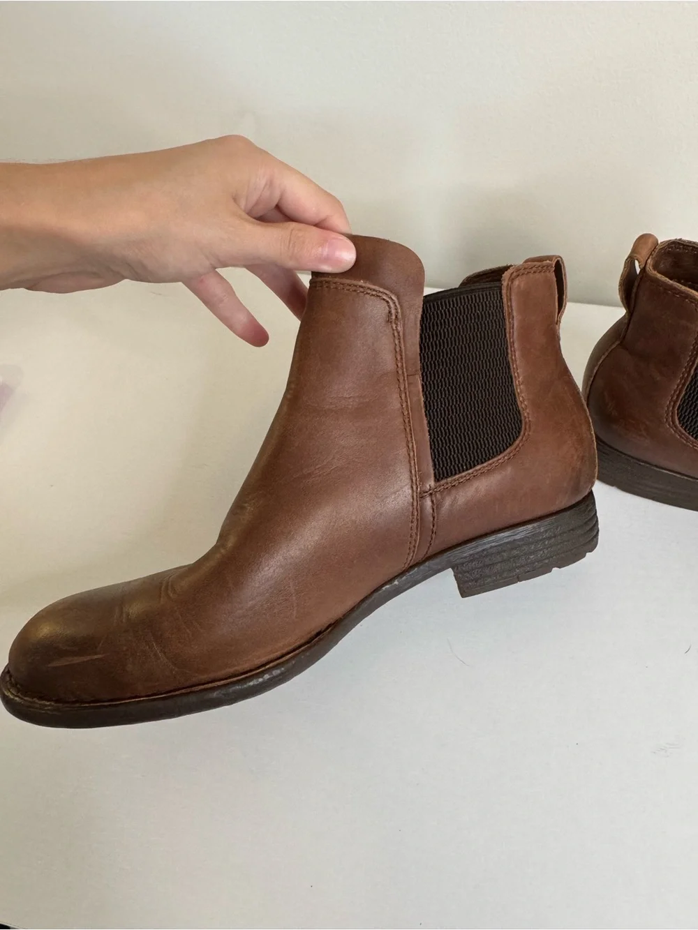 Born heel 1”